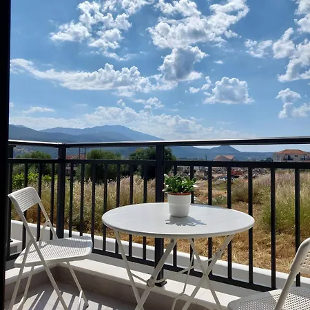 Grey 1 * Argostoli (Kefalonia)